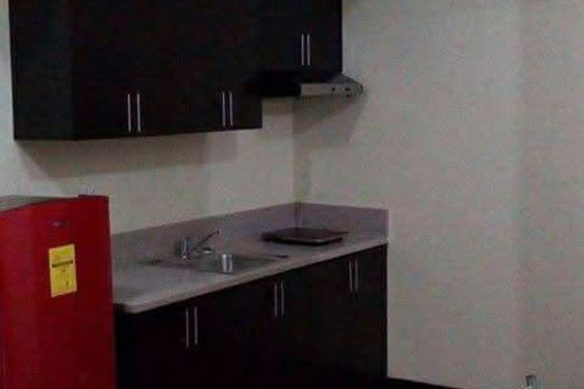 1 Bedroom Condo for Sale in San Lorenzo Place, Bangkal, Makati City near MRT-3 Magallanes – photo 10