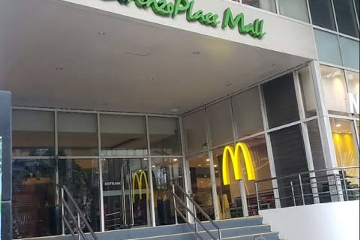 1 Bedroom Condo for Sale in San Lorenzo Place, Bangkal, Makati City near MRT-3 Magallanes – photo 14