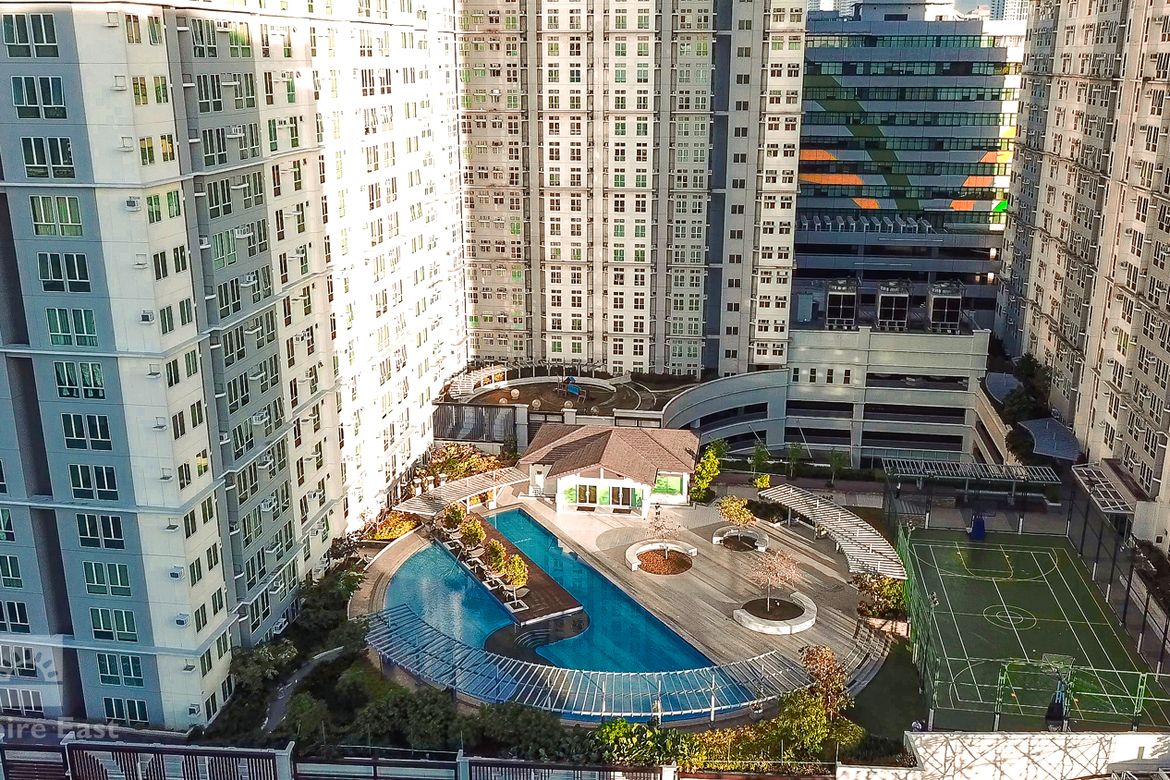 1 Bedroom Condo for Sale in San Lorenzo Place, Bangkal, Makati, Metro Manila near MRT-3 Magallanes – photo 6