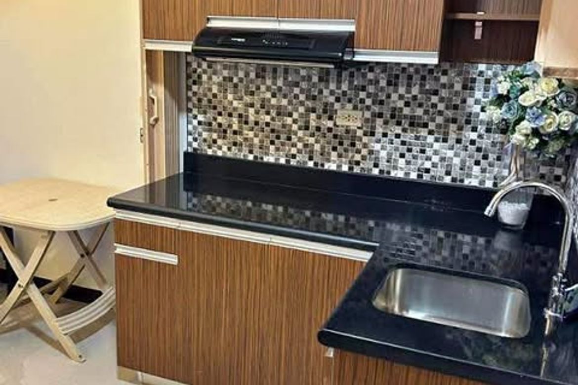 1 Bedroom Condo for Sale in Santa Mesa, Manila, Metro Manila near LRT-2 V. Mapa