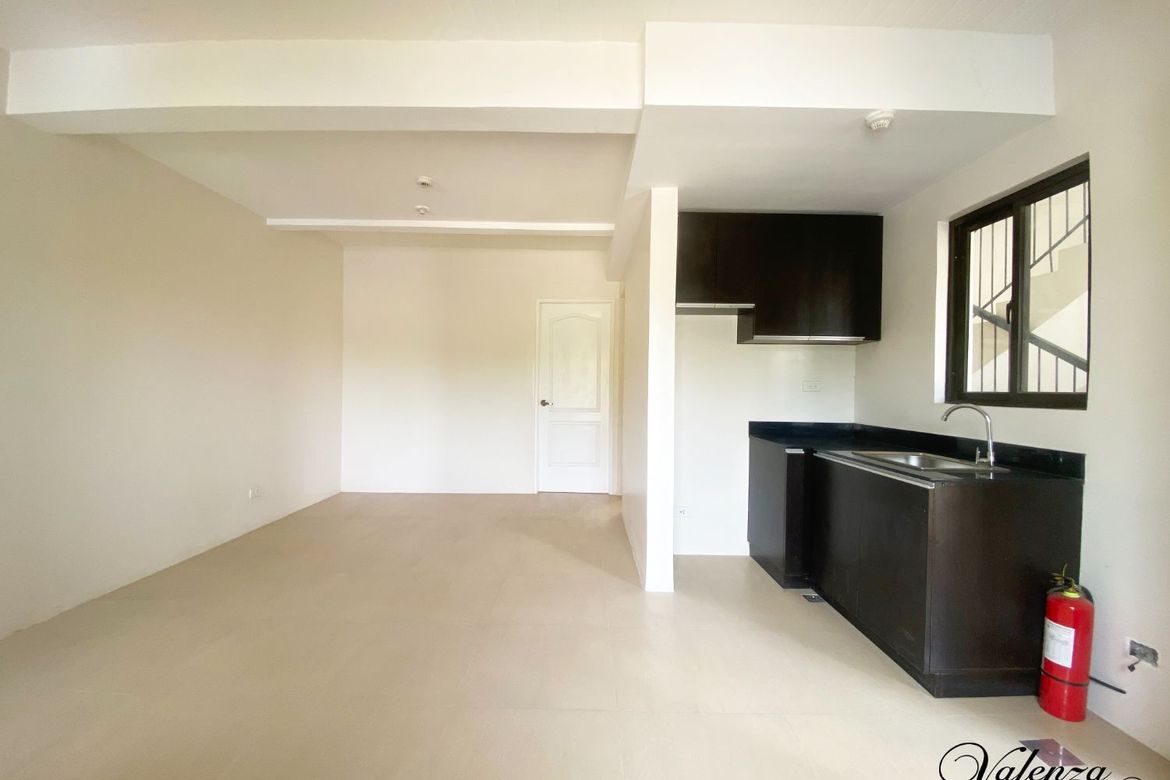1 Bedroom Condo for Sale in Santo Domingo, Santa Rosa, Laguna