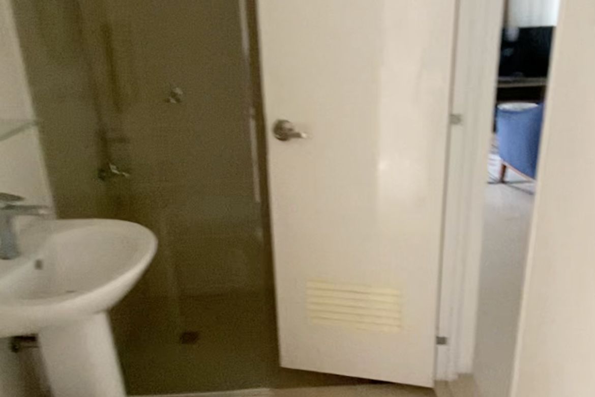 1 Bedroom Condo for Sale in Santo Domingo, Santa Rosa, Laguna – photo 4