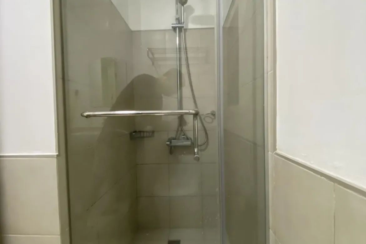 1 Bedroom Condo for Sale in Senta, San Lorenzo, Makati City – photo 11