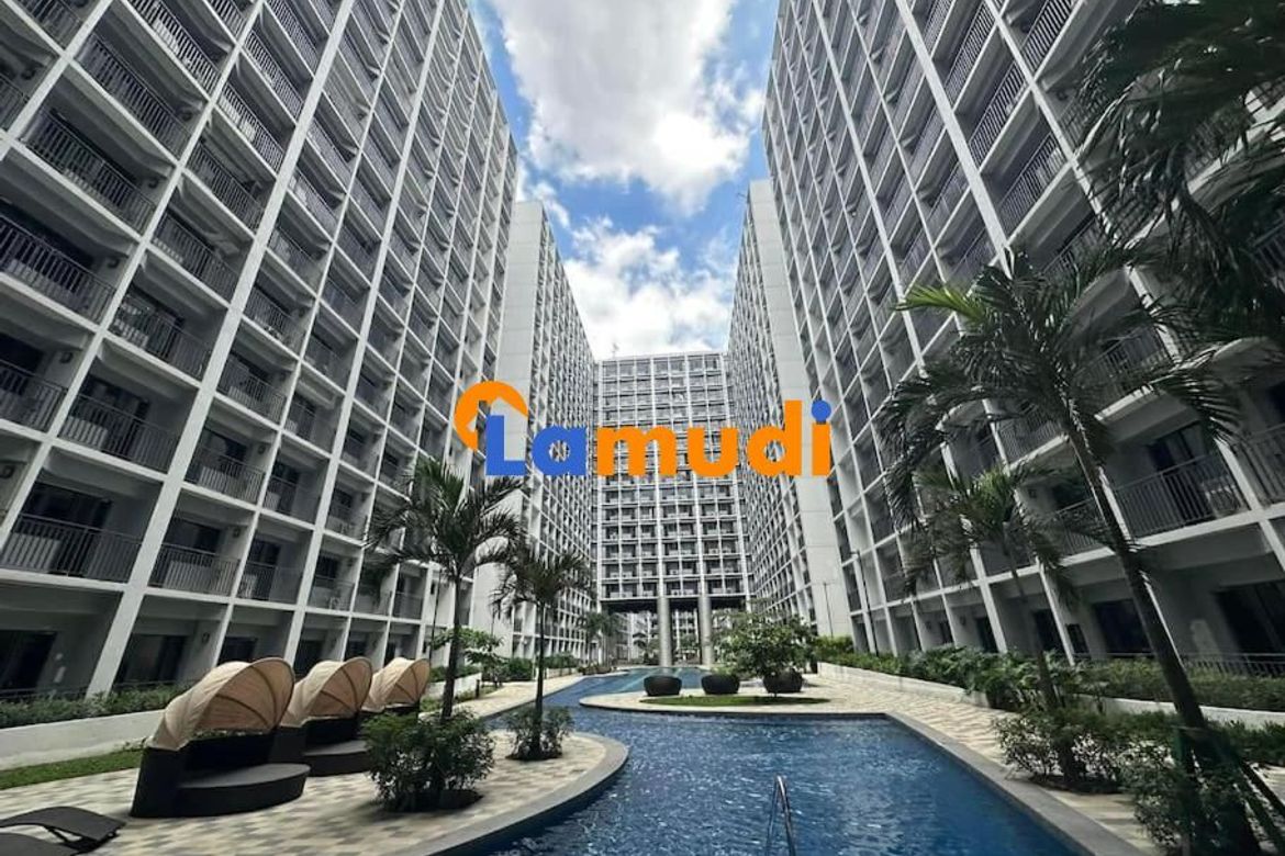 1 Bedroom Condo for Sale in Shore 2 Residences, Barangay 76, Pasay, Metro Manila near LRT-1 Libertad