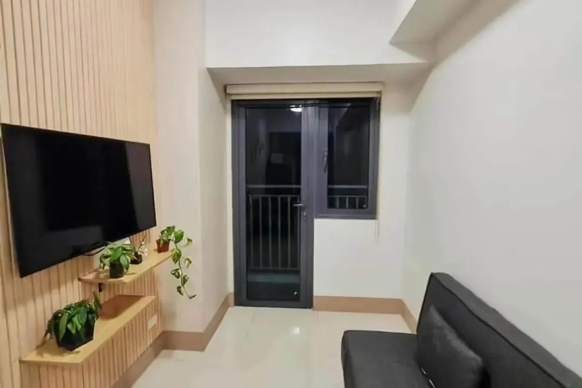1 Bedroom Condo for Sale in Shore 3 Residences, Barangay 76, Pasay, Metro Manila near LRT-1 EDSA
