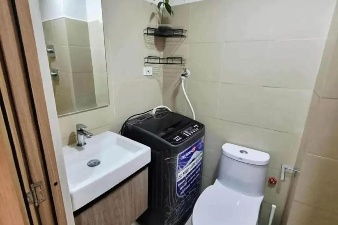 1 Bedroom Condo for Sale in Shore 3 Residences, Barangay 76, Pasay, Metro Manila near LRT-1 EDSA – photo 4