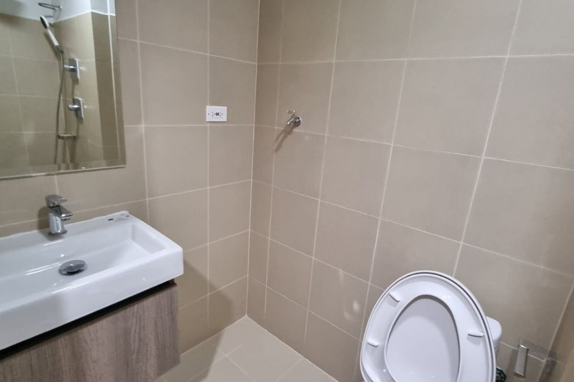 1 Bedroom Condo for Sale in Shore 3 Residences, Barangay 76, Pasay, Metro Manila near LRT-1 EDSA – photo 3