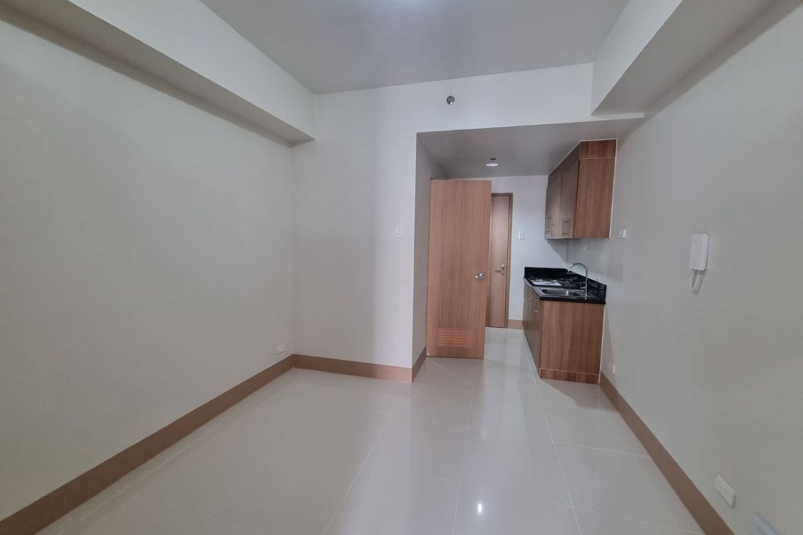 1 Bedroom Condo for Sale in Shore 3 Residences, Barangay 76, Pasay, Metro Manila near LRT-1 EDSA – photo 6