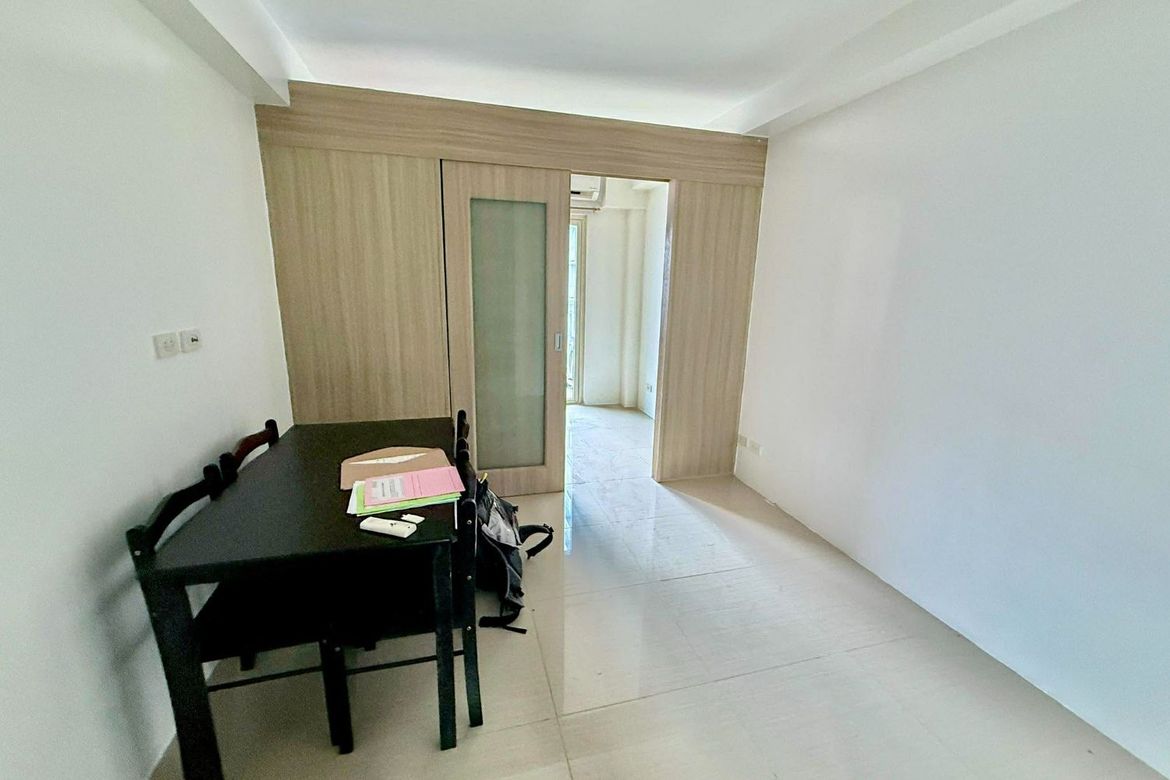 1 Bedroom Condo for Sale in Shore Residences, Barangay 76, Pasay, Metro Manila near LRT-1 Libertad – photo 2