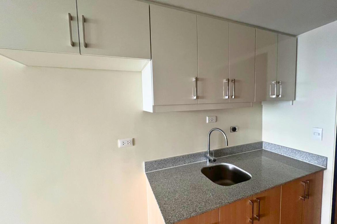 1 Bedroom Condo for Sale in Socorro, Quezon City, Metro Manila near LRT-2 Araneta Center-Cubao – photo 4