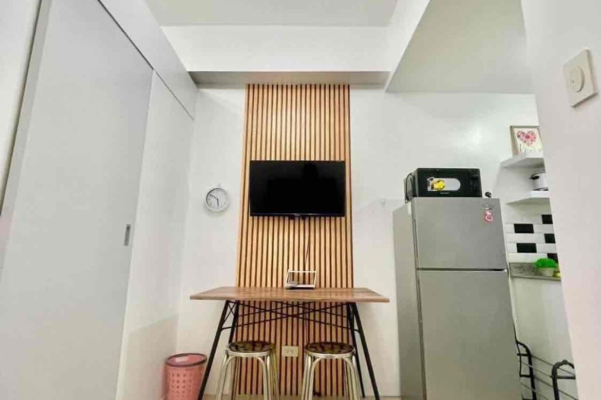 1 Bedroom Condo for Sale in South Residences, Almanza Uno, Las Piñas, Metro Manila – photo 2