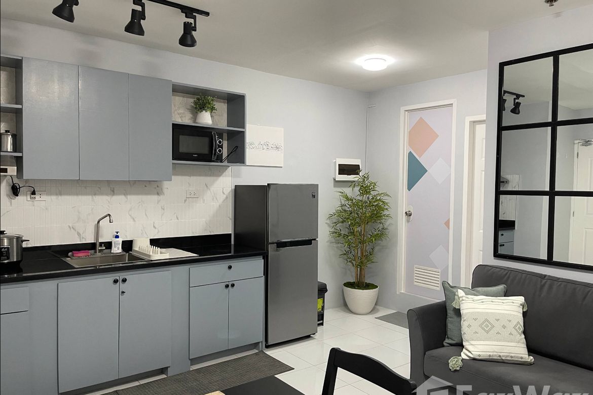 1 Bedroom Condo for Sale in South Triangle, Quezon City, Metro Manila near MRT-3 Kamuning – photo 6