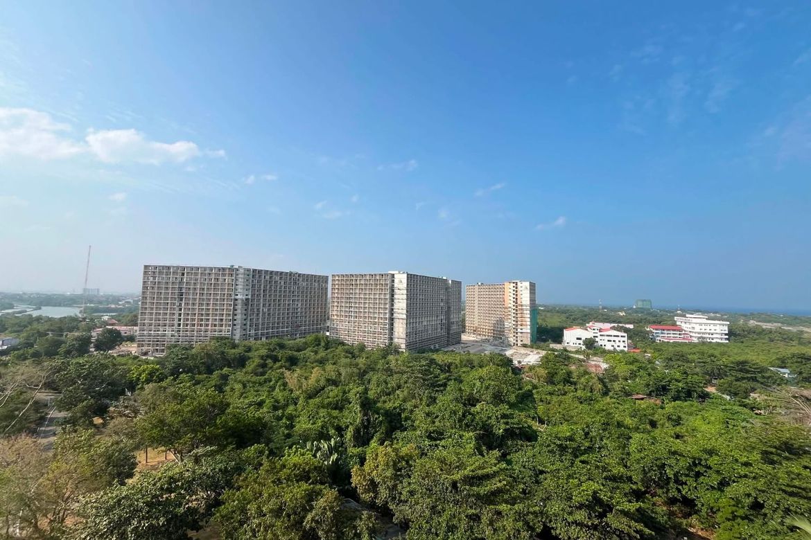 1 Bedroom Condo for Sale in Subabasbas, Lapu-Lapu, Cebu