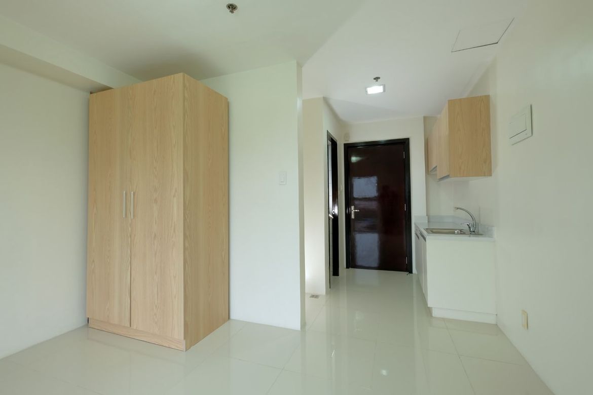 1 Bedroom Condo for Sale in Subangdaku, Mandaue, Cebu – photo 6