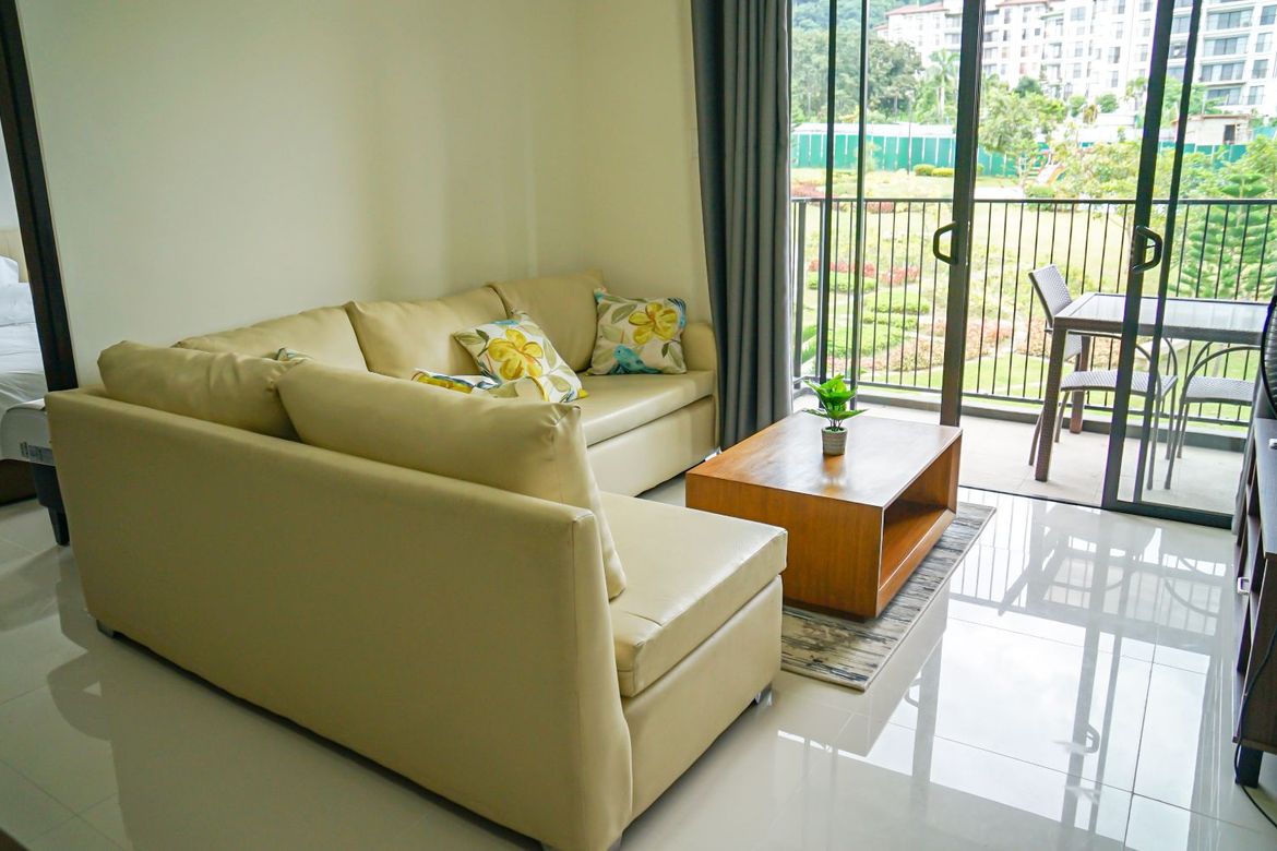 1 Bedroom Condo for Sale in Tagaytay Highlands, Iruhin East, Tagaytay, Cavite – photo 7