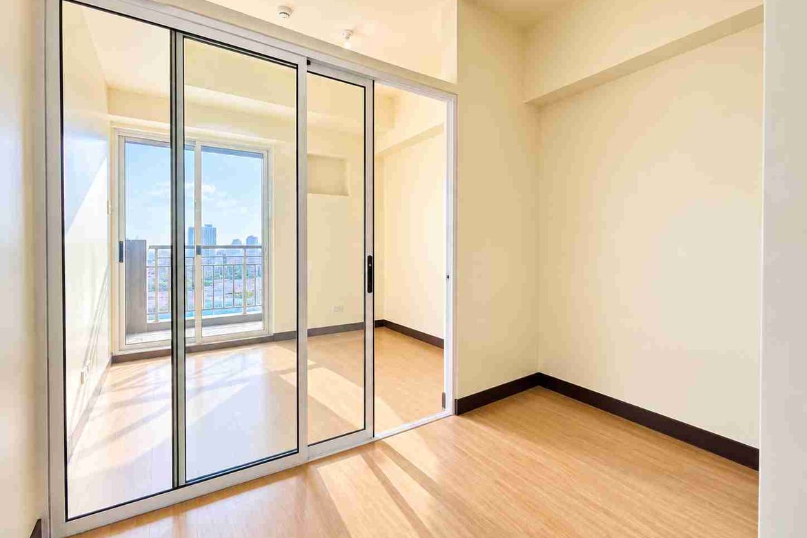 1 Bedroom Condo for Sale in THE CELANDINE, Balingasa, Quezon City, Metro Manila near LRT-1 Balintawak