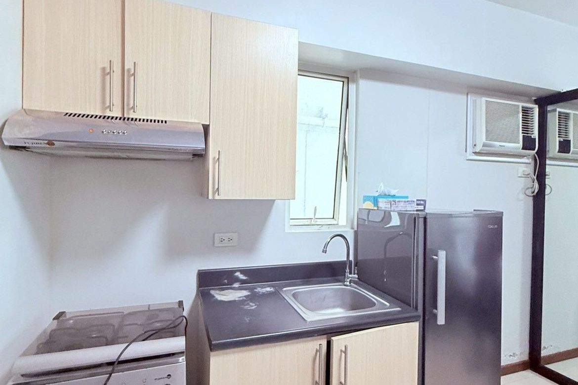 1 Bedroom Condo for Sale in The Columns At Legaspi Village, San Lorenzo, Makati, Metro Manila – photo 3