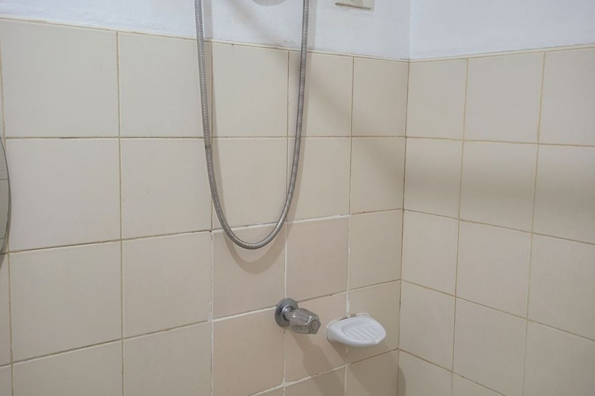 1 Bedroom Condo for Sale in The Grand Towers Manila, Malate, Manila, Metro Manila near LRT-1 Vito Cruz