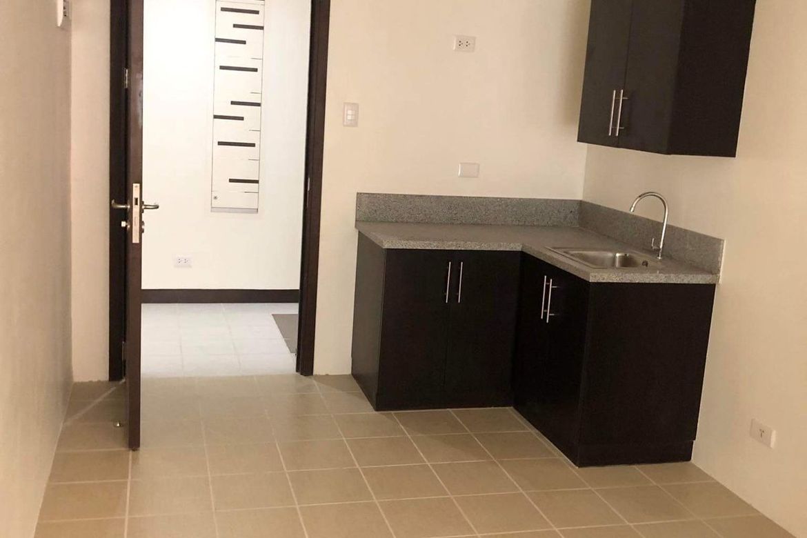 1 Bedroom Condo for Sale in The Paddington Place, Highway Hills, Mandaluyong, Metro Manila near MRT-3 Shaw Boulevard – photo 4