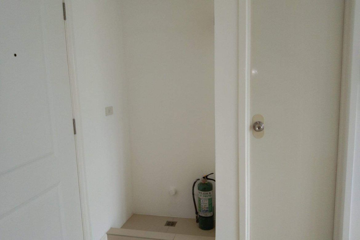 1 Bedroom Condo for Sale in The Residences at Commonwealth, Batasan Hills, Quezon City, Metro Manila – photo 4