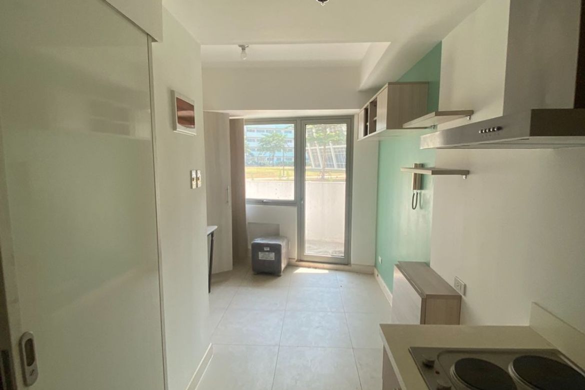 1 Bedroom Condo for Sale in The Residences at Commonwealth Quezon City, Batasan Hills, Quezon City, Metro Manila – photo 2
