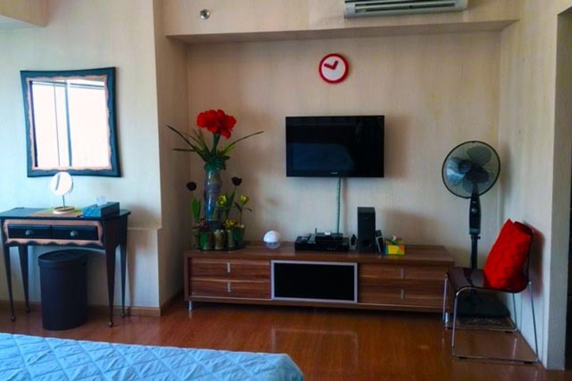 1 Bedroom Condo for Sale in The St. Francis Shangri-La Place, Wack-Wack Greenhills, Mandaluyong, Metro Manila near MRT-3 Shaw Boulevard – photo 2