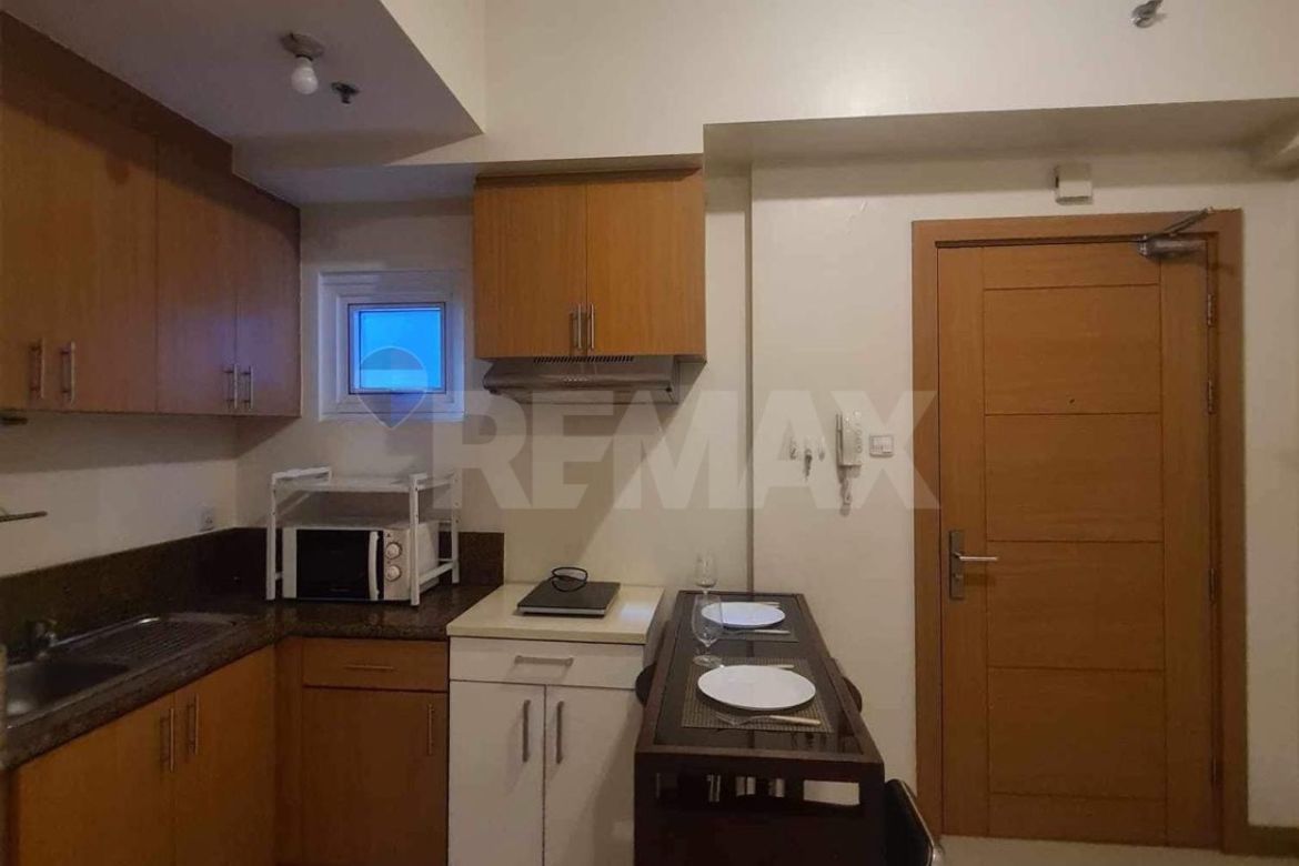 1 Bedroom Condo for Sale in The Trion Towers I, BGC, Taguig, Metro Manila – photo 6