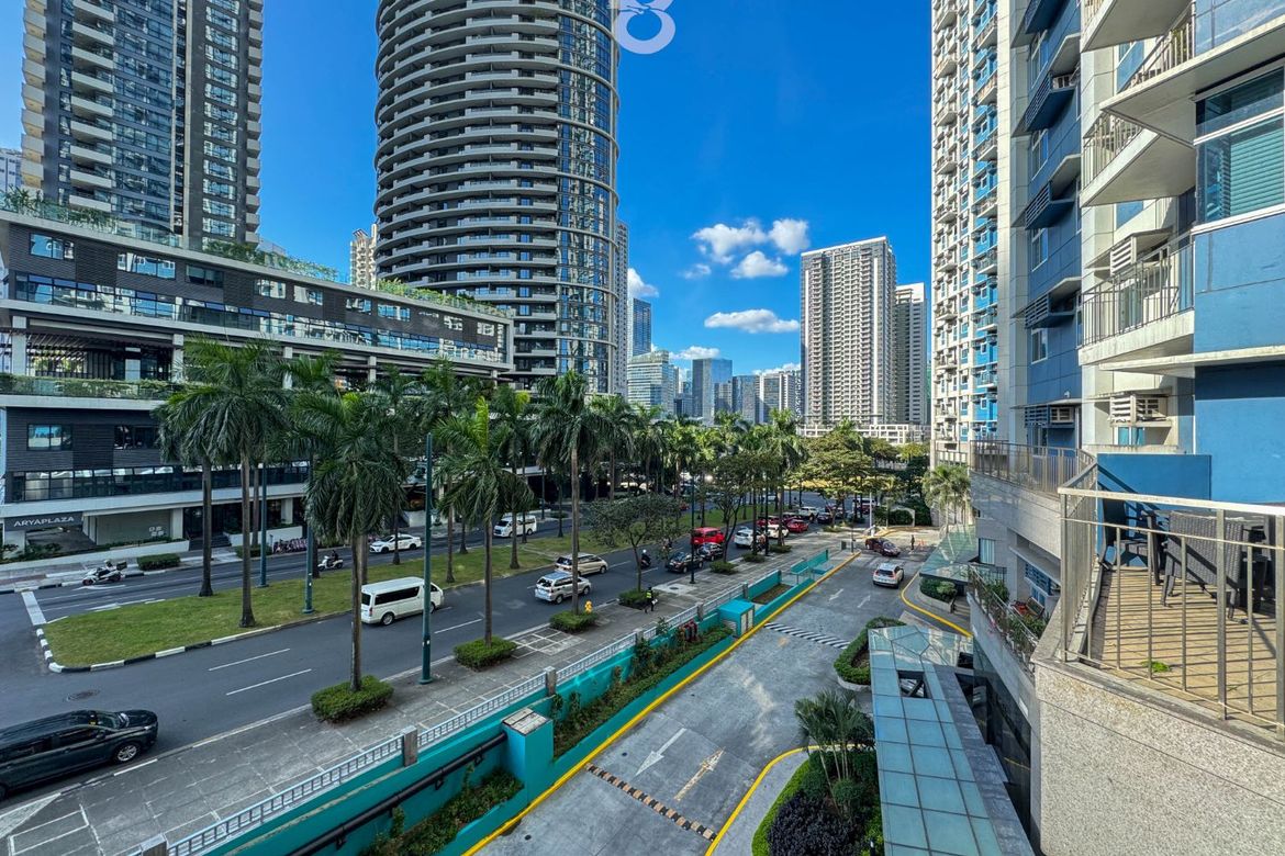 1 Bedroom Condo for Sale in The Trion Towers II, BGC, Taguig, Metro Manila – photo 8