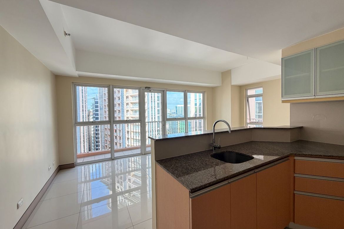 1 Bedroom Condo for Sale in The Venice Luxury Residences, McKinley Hill, Taguig, Metro Manila