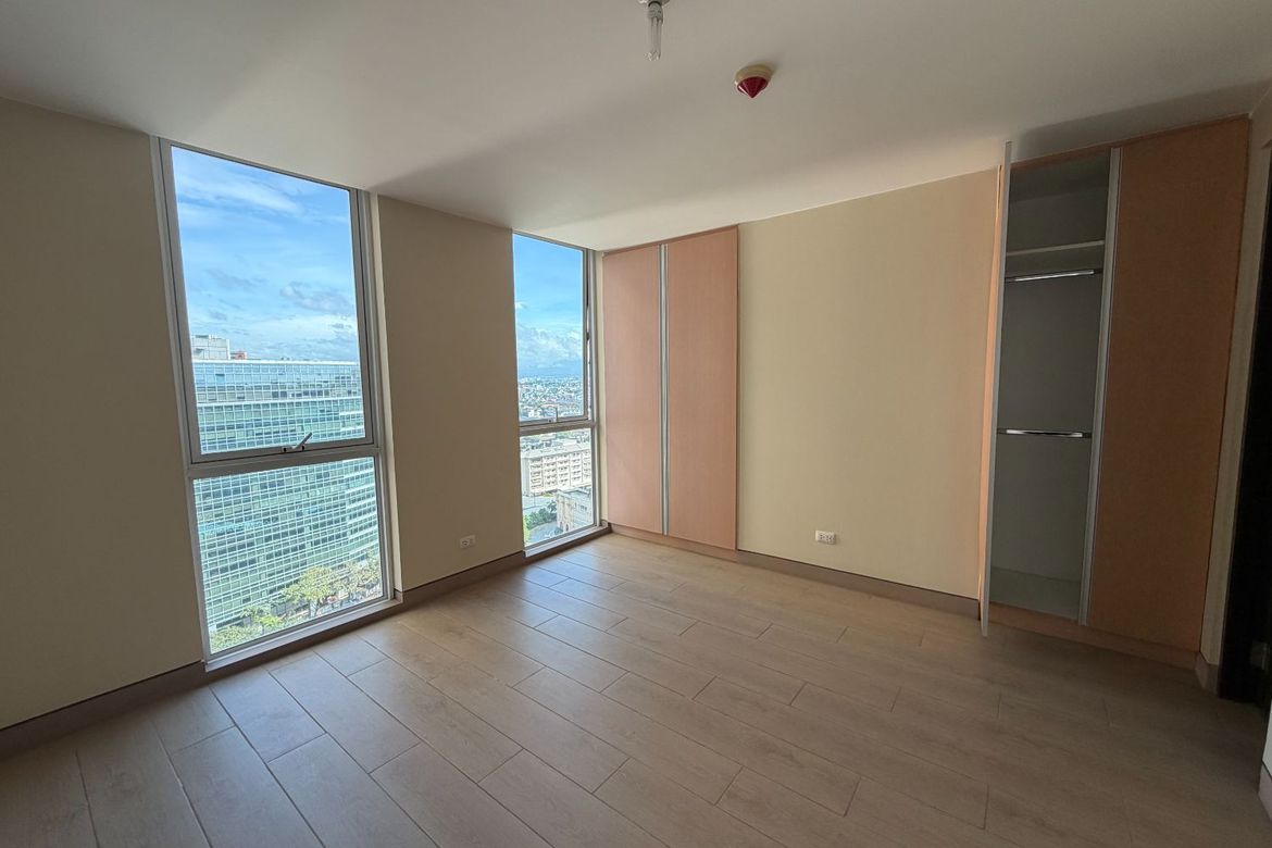 1 Bedroom Condo for Sale in The Venice Luxury Residences, McKinley Hill, Taguig, Metro Manila – photo 7