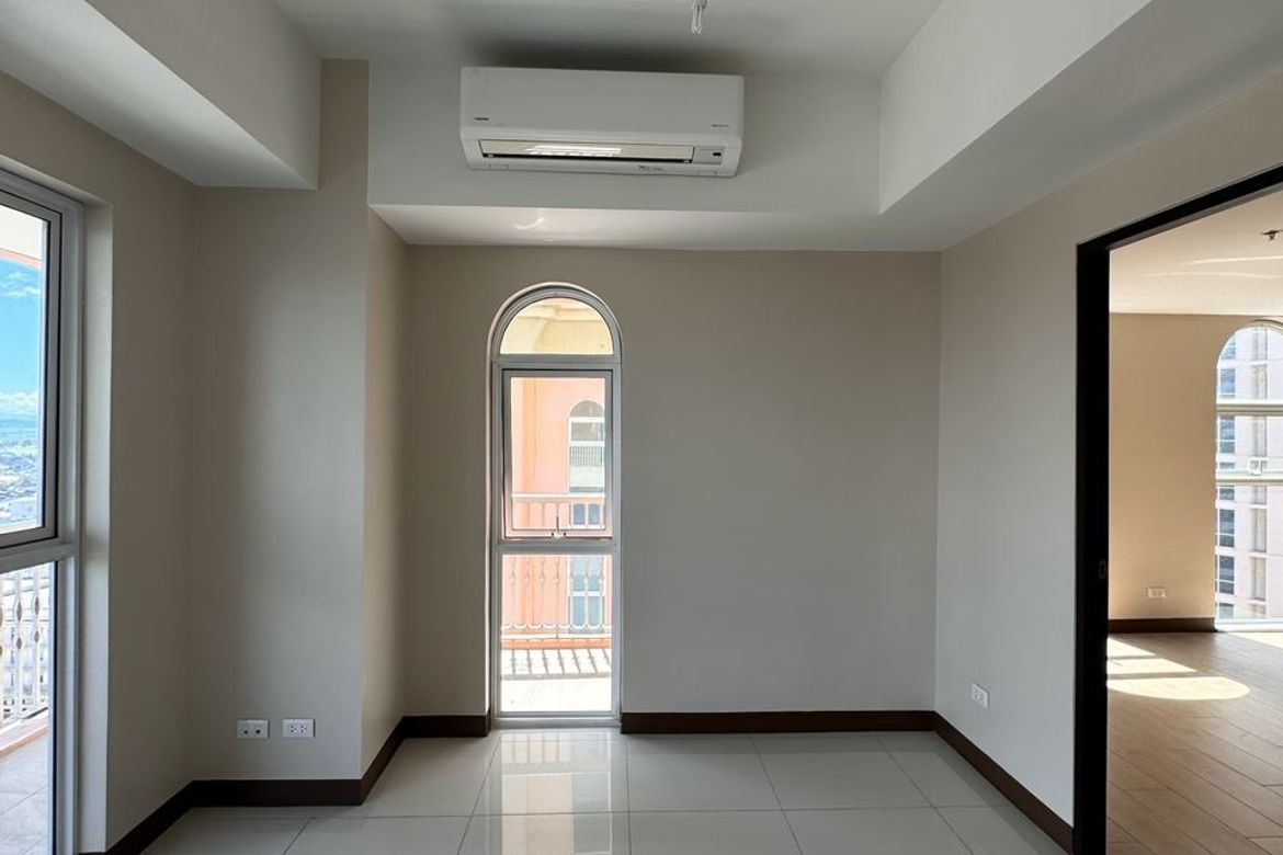 1 Bedroom Condo for Sale in The Venice Luxury Residences, McKinley Hill, Taguig, Metro Manila – photo 4