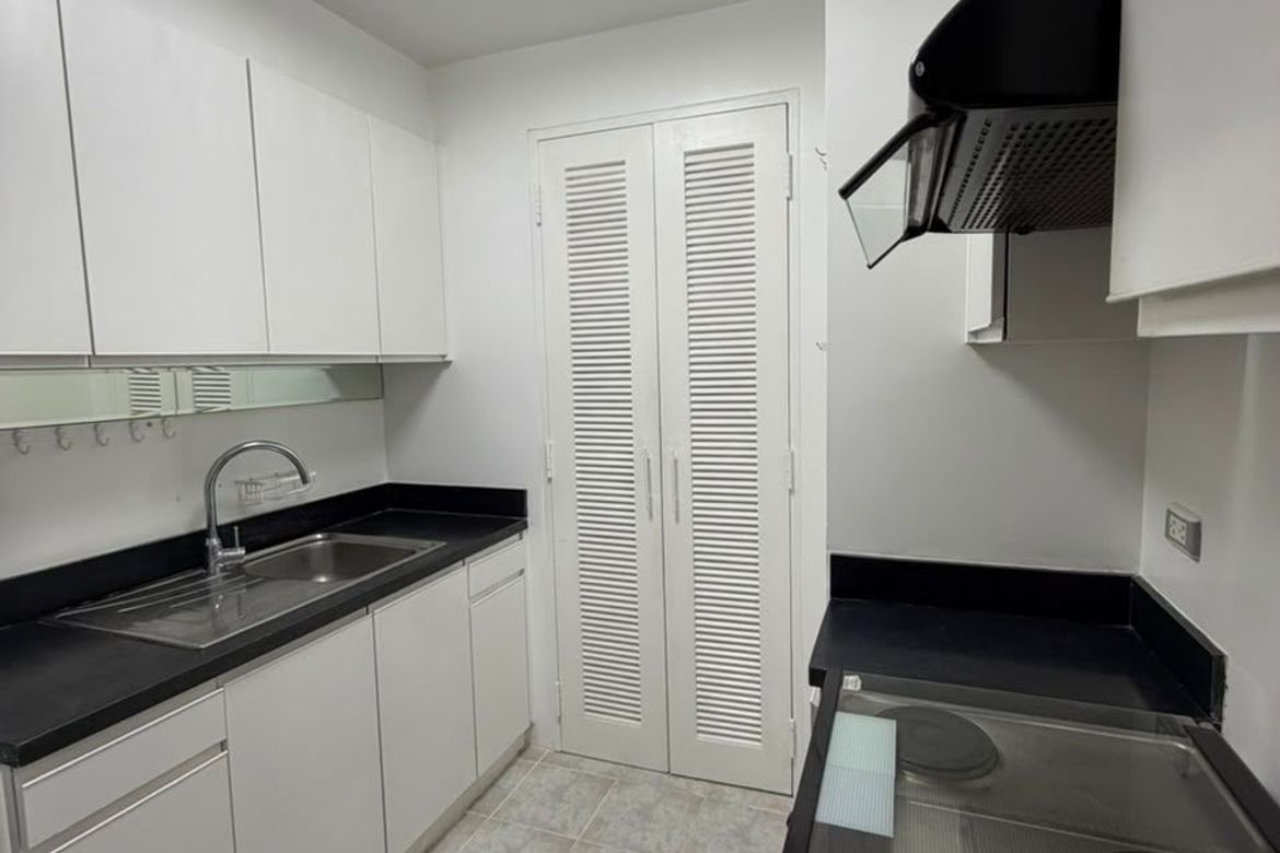 1 Bedroom Condo for Sale in Two Maridien, BGC, Taguig – photo 3