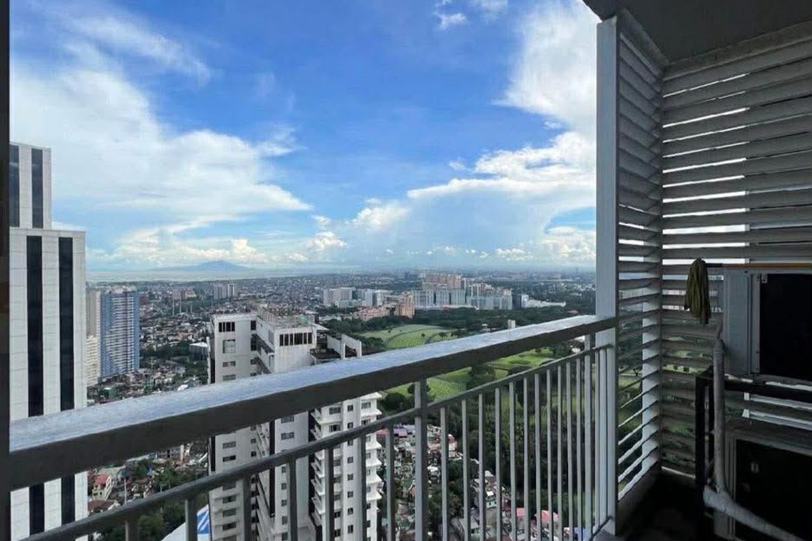 1 Bedroom Condo for Sale in Two Serendra, BGC, Taguig, Metro Manila – photo 2