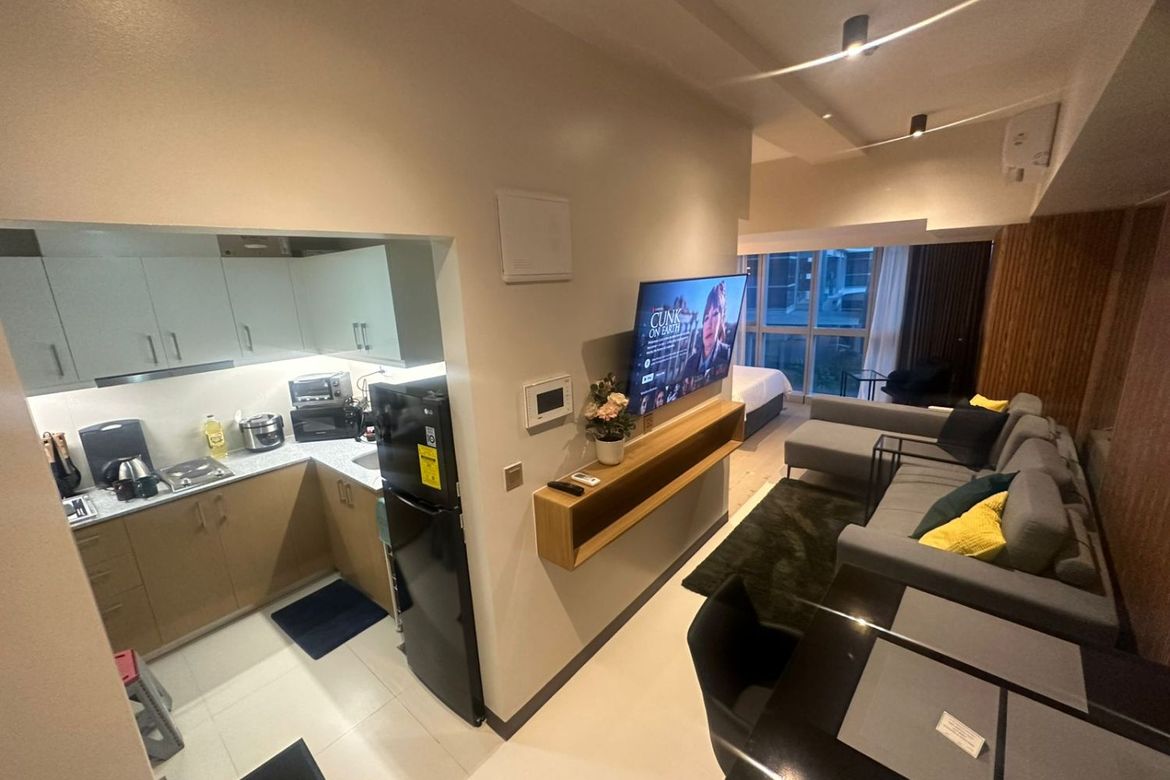 1 Bedroom Condo for Sale in Uptown Parksuites, BGC, Taguig – photo 5