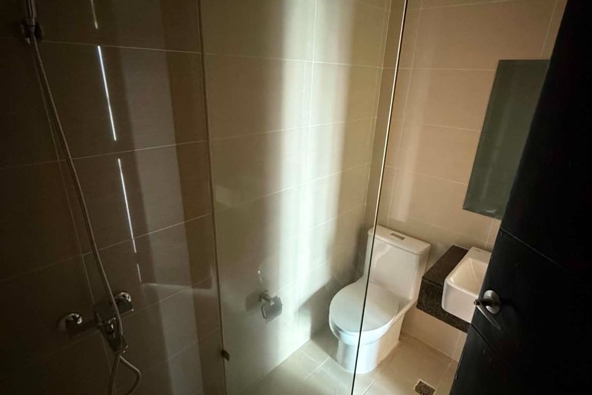 1 Bedroom Condo for Sale in Uptown Parksuites, BGC, Taguig – photo 3