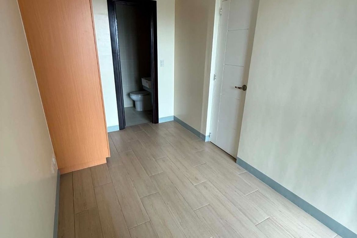 1 Bedroom Condo for Sale in Uptown Parksuites, BGC, Taguig – photo 8