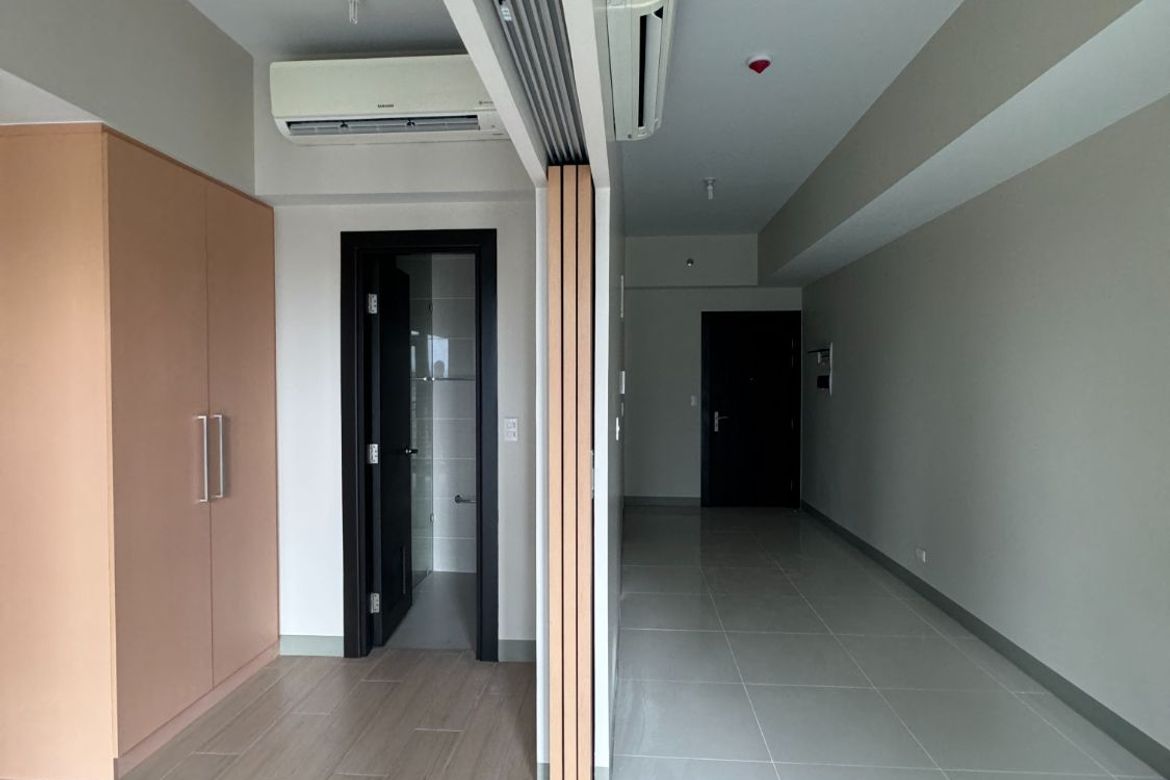 1 Bedroom Condo for Sale in Uptown Parksuites, BGC, Taguig – photo 6