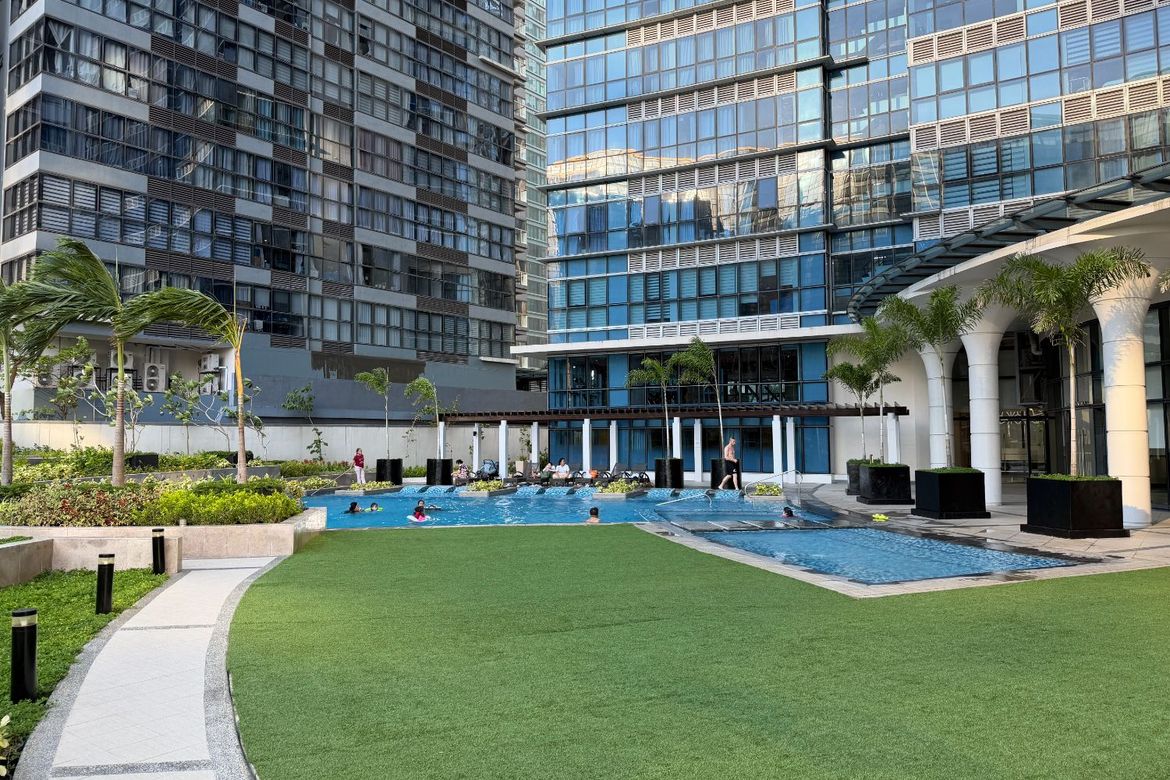1 Bedroom Condo for Sale in Uptown Parksuites, BGC, Taguig – photo 15
