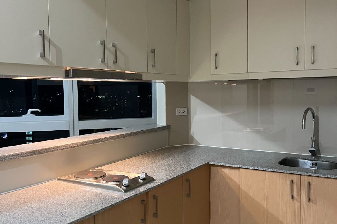 1 Bedroom Condo for Sale in Uptown Parksuites, BGC, Taguig – photo 4