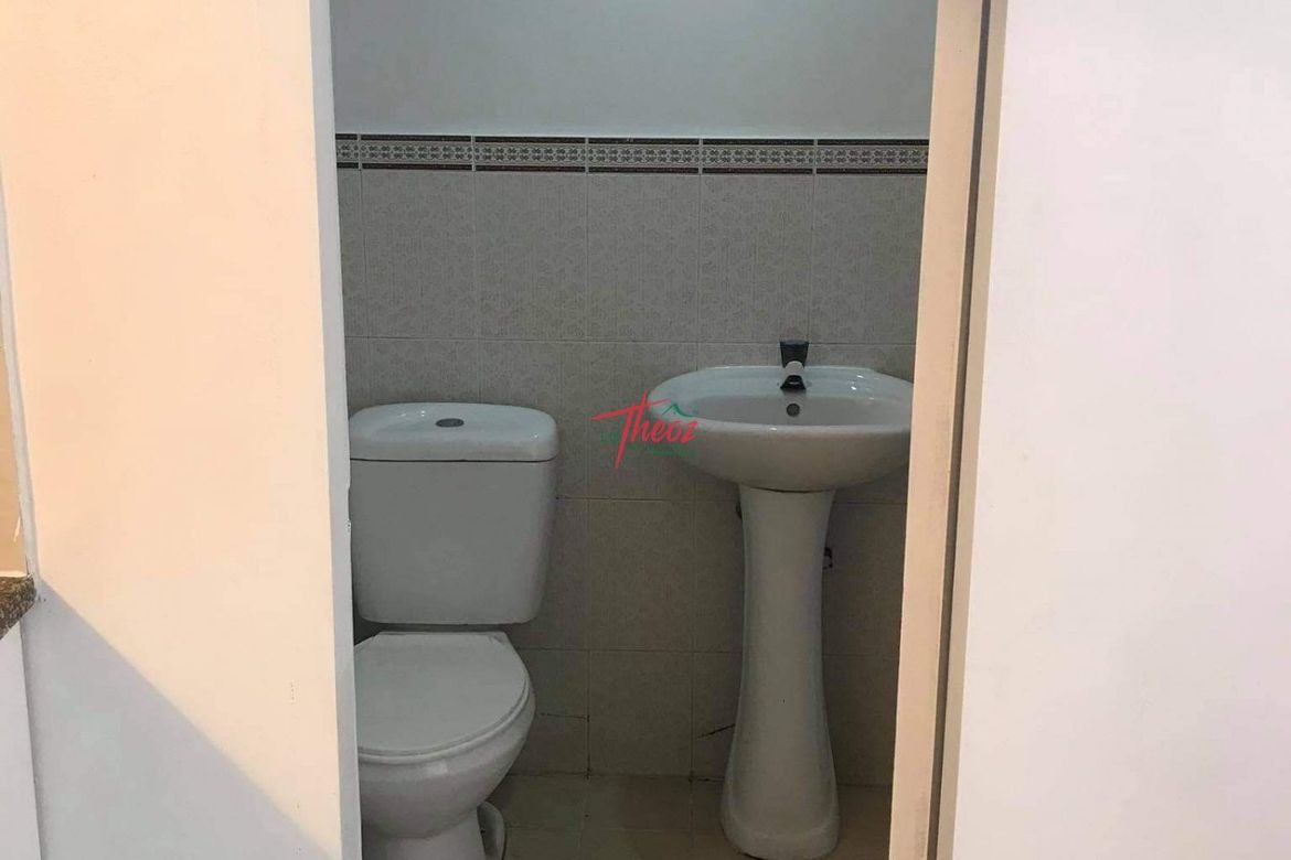 1 Bedroom Condo for Sale in Victoria de Manila, Malate, Manila, Metro Manila near LRT-1 Pedro Gil – photo 2
