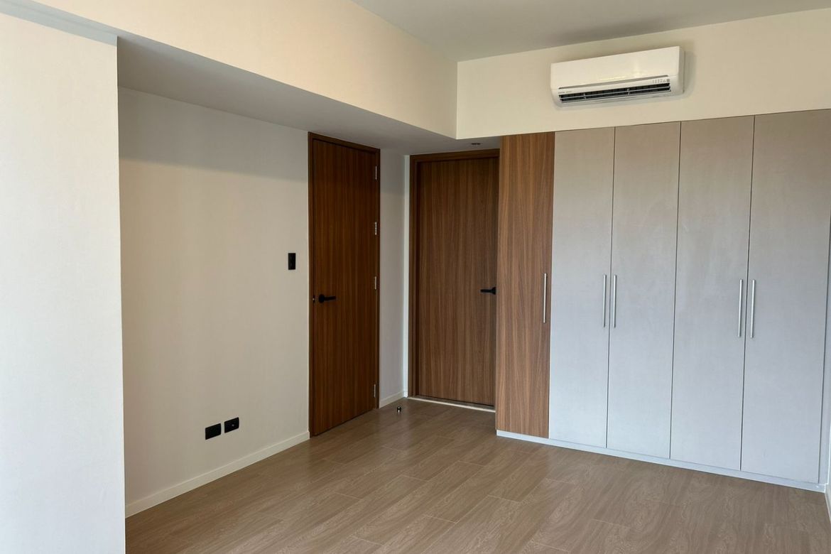 1 Bedroom Condo for Sale in Wack-Wack Greenhills, Mandaluyong, Metro Manila near MRT-3 Ortigas – photo 2