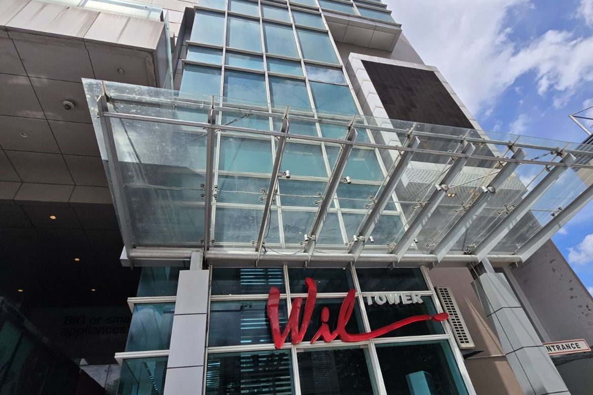 1 Bedroom Condo for Sale in Wil Tower, South Triangle, Quezon City, Metro Manila near MRT-3 Quezon Avenue