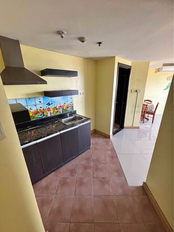 1-Bedroom Condo with Parking for Sale at Lancaster Hotel Manila, Shaw Blvd, Mandaluyong