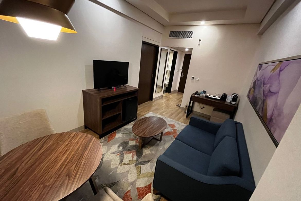 1 Bedroom Hotel / Resort for Sale in Tambo, Parañaque, Metro Manila – photo 2