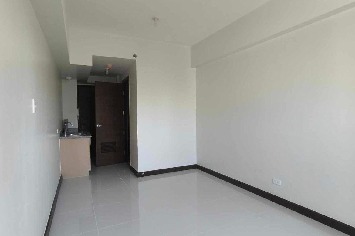 1 Bedroom House for Rent in Quantum Residences, Barangay 49, Pasay, Metro Manila near LRT-1 Gil Puyat photo 5
