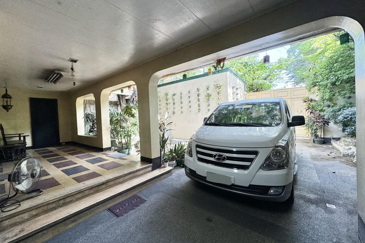 1 Bedroom House for Sale in Roxas, Quezon City, Metro Manila – photo 8