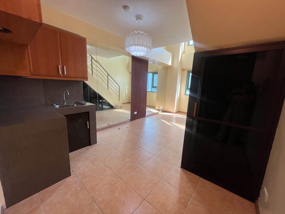 1-Bedroom Loft Condo for Sale at McKinley Park Residences, BGC, Taguig – photo 6