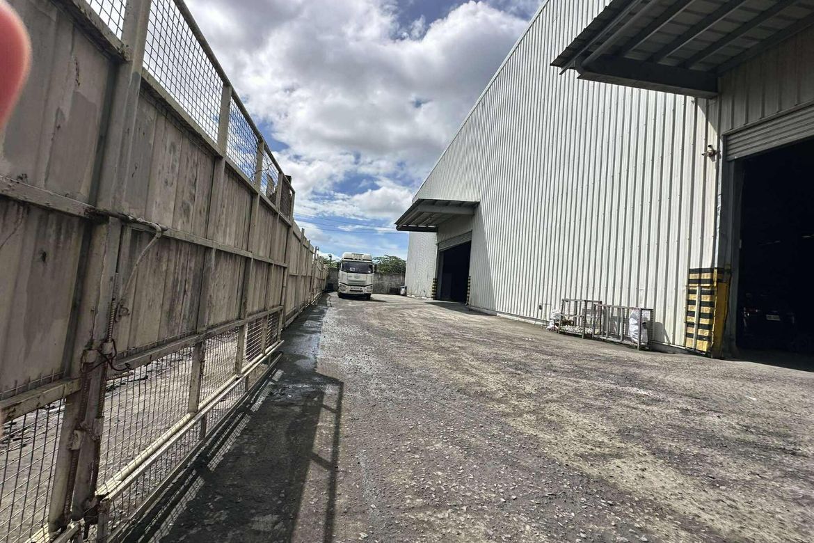 1 Bedroom Warehouse / Factory for Sale in Pulong Santa Cruz, Santa Rosa, Laguna – photo 6