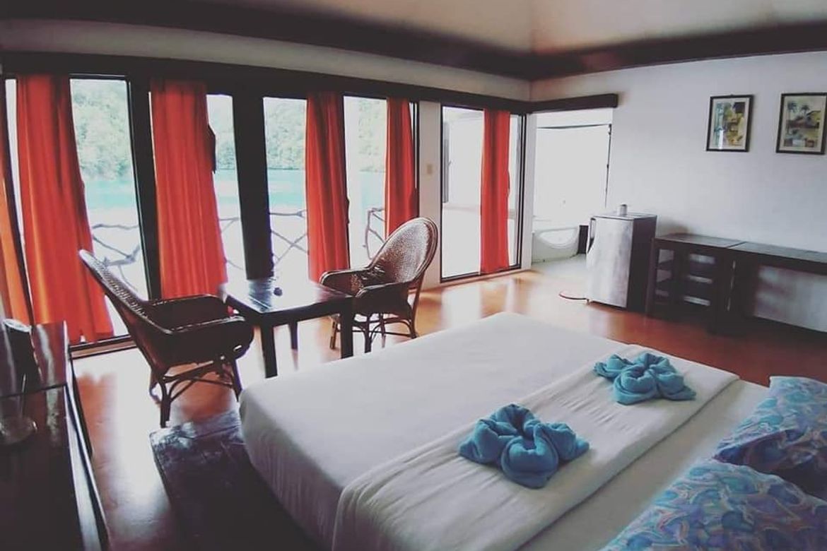 10 Bedroom Hotel / Resort for Sale in Salog, Socorro, Surigao del Norte – photo 4