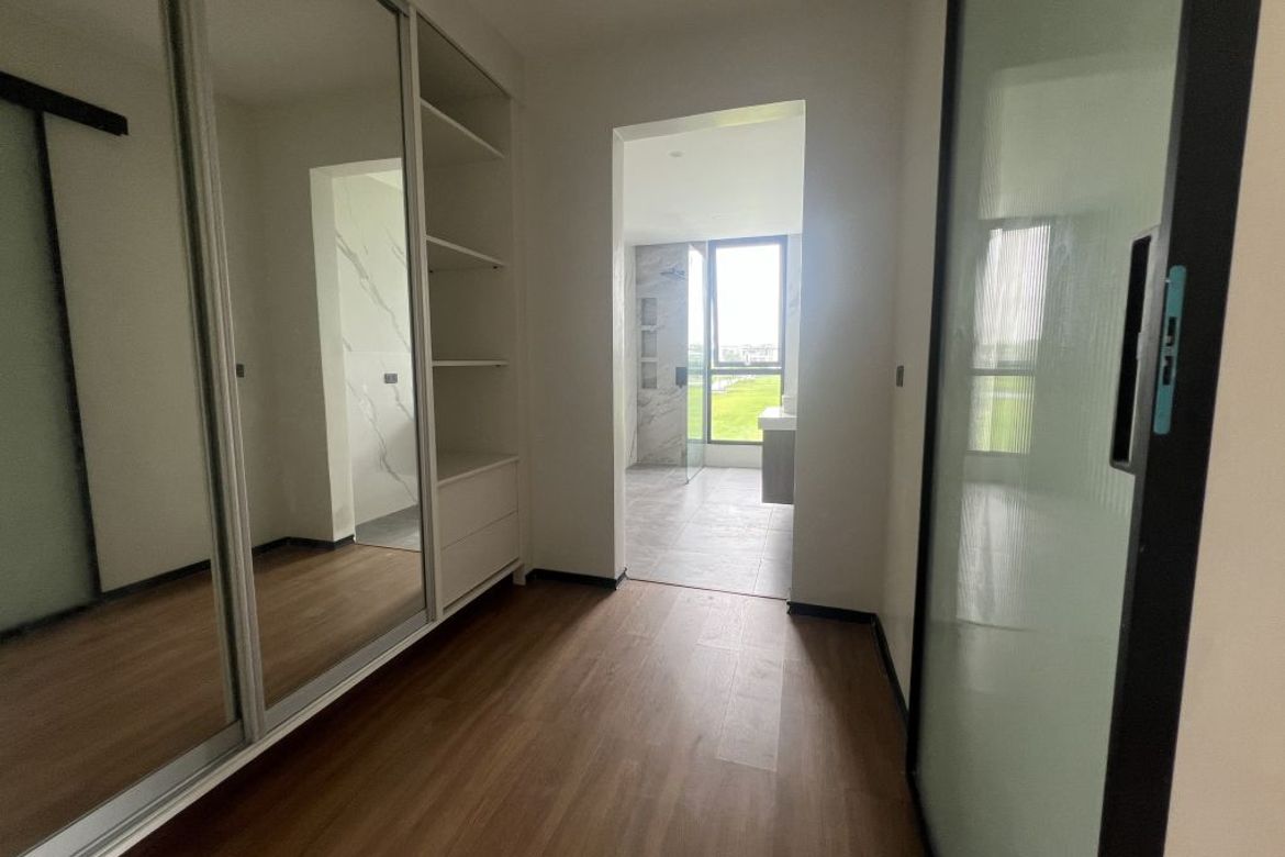 10 Bedroom House for Sale in Alabang West Village, Almanza Dos, Las Piñas, Metro Manila – photo 6